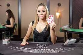 Studio live dealer lele4d dengan teknologi multi-kamera HD untuk transmisi bingo dan permainan kasino